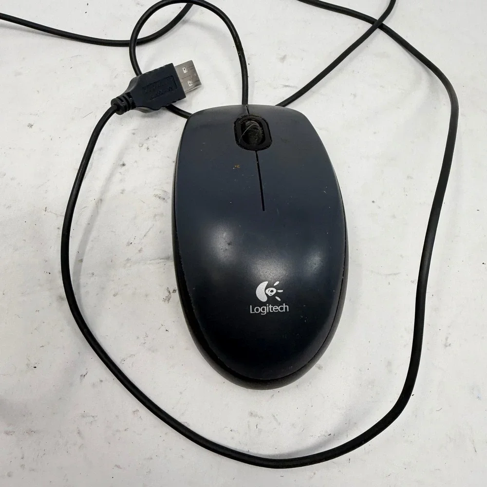 Logitech M100 Wired Optical USB Mouse Black Ambidextrous M-U0003 810-001647